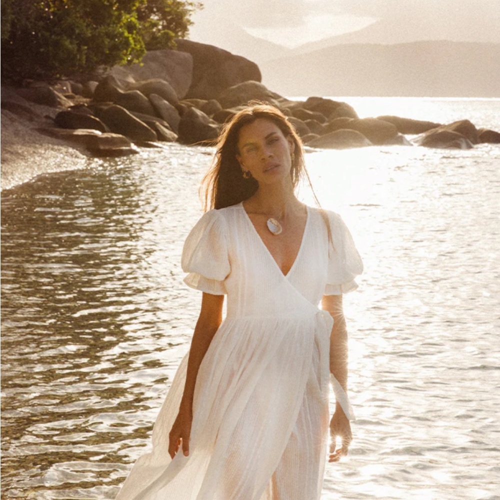 DOA UMA maxi White Wrap Dress